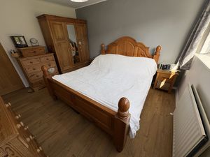 Photo 9- click for photo gallery